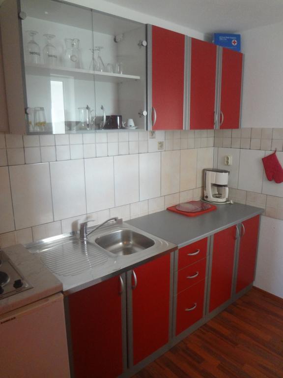 Apartments Zdravac ウマグ エクステリア 写真